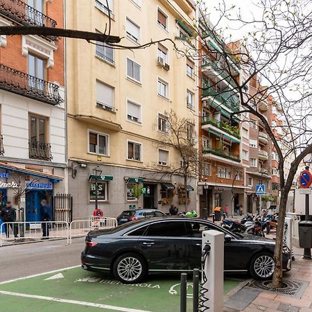 Executive -2Bedrooms 2Bathrooms - Salamanca - Mintystay マドリード エクステリア 写真