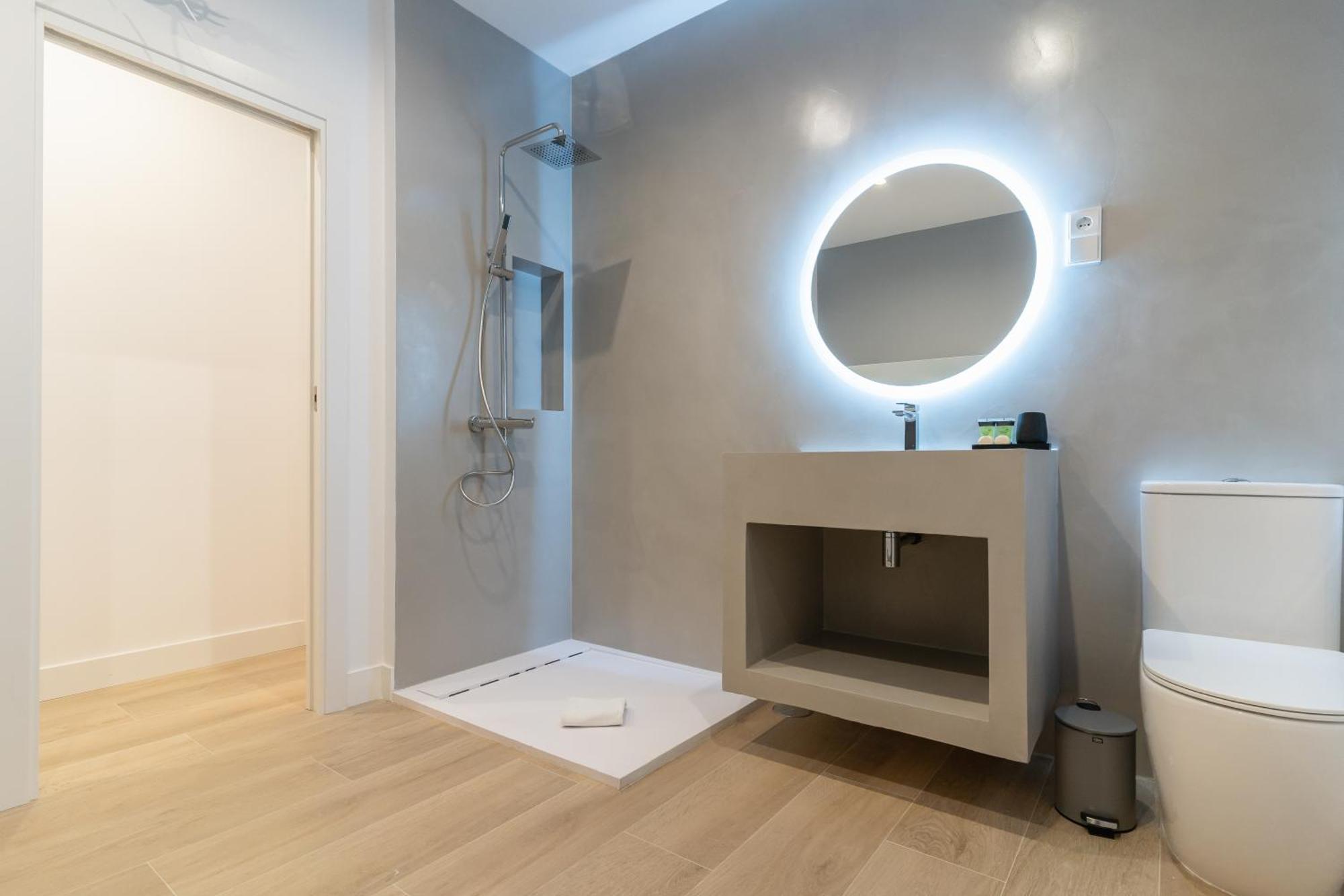 Executive -2Bedrooms 2Bathrooms - Salamanca - Mintystay マドリード エクステリア 写真