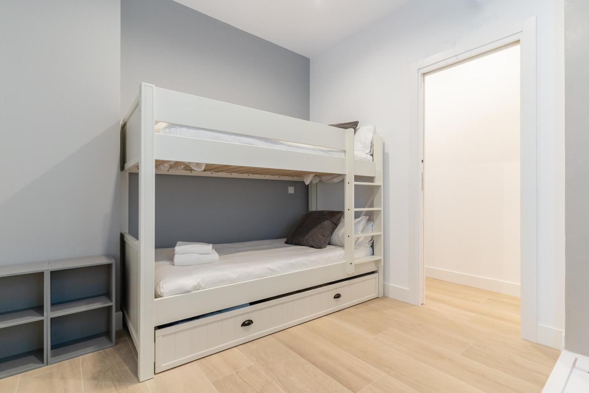 Executive -2Bedrooms 2Bathrooms - Salamanca - Mintystay マドリード エクステリア 写真
